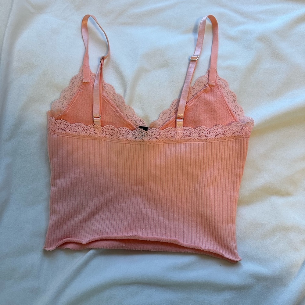 H&M Tank Top - Picture 2 of 3